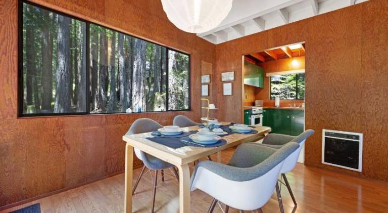 Vacation home with pool, barbecue & sauna — photo 3