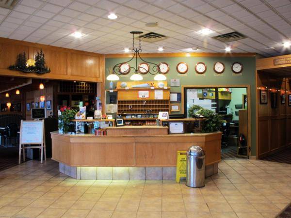 Tamarack Inn — photo 3