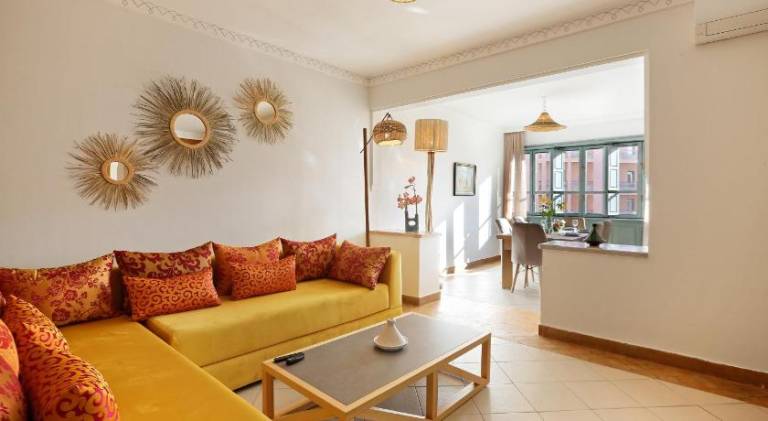 Spacious 3Br Apartment-Pool&AC- Heart of Marrakech- Hivernage in Marrakech
