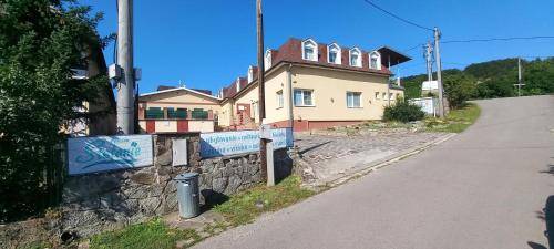 Ubytovanie s raňajkami Hôrka
