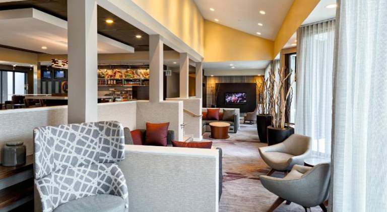 Courtyard by Marriott Cincinnati Blue Ash — photo 4