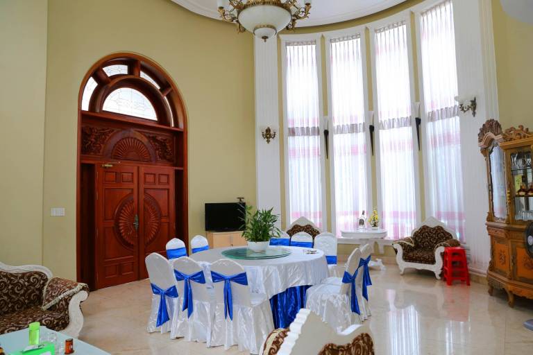 Villa with pool & hot tub | Good for workation | Dogs allowed — photo 4
