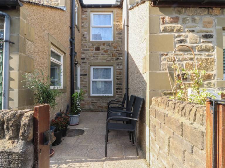 Cottage  Bolton Abbey