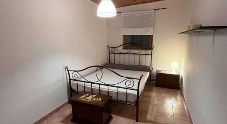 House with 2 rooms for 4 persons — photo 2