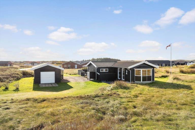 Ferienhaus mit Hund in Vrist Strand fuer max. 8 Personen