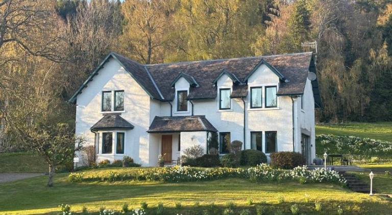 Big rental apartment | Pets allowed in Aberfeldy