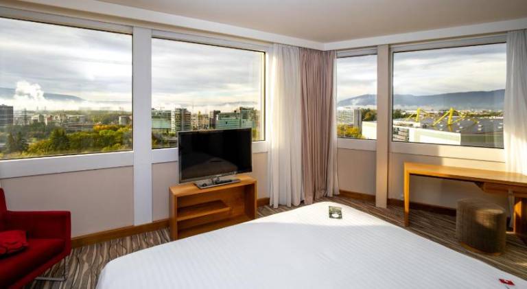 Mövenpick Geneva — photo 3