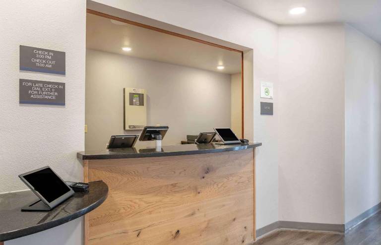 Extended Stay America Select Suites - Omaha - Southwest — photo 3