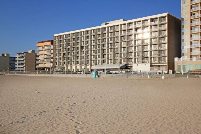 Resort Northeast Virginia Beach