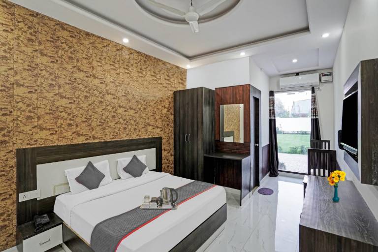 Hotel O Rajvanshi Paradise