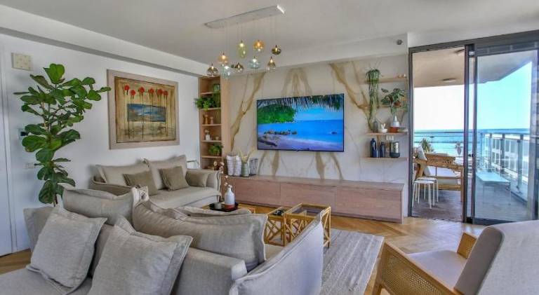 Ultra Luxury 3BR Beach Apartment in Tel Aviv