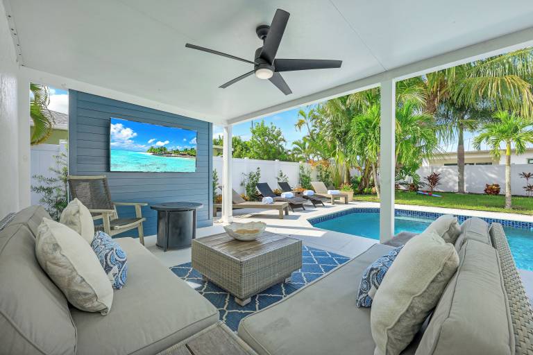 House  Naples Park