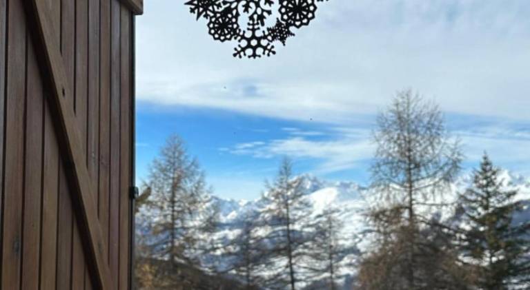 Holiday apartment | Next to the ski | Pet-friendly in Gressan