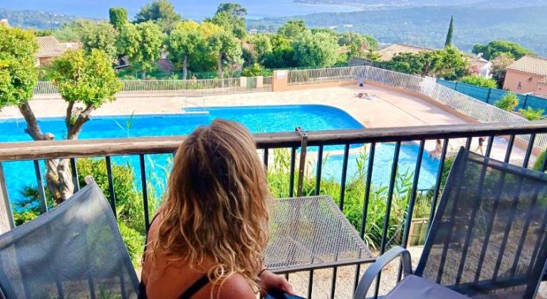 Rental apartment with pool in Cavalaire-sur-Mer