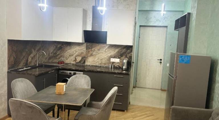 Zurabyan's Home — photo 3