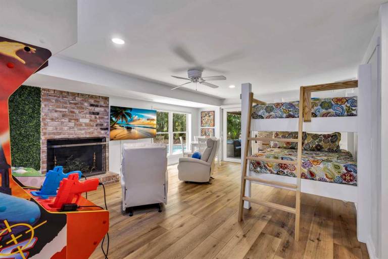 4 South Beach Ln @ Sea Pines Pool & Spa Steps to Beach Golf & Tennis — photo 4