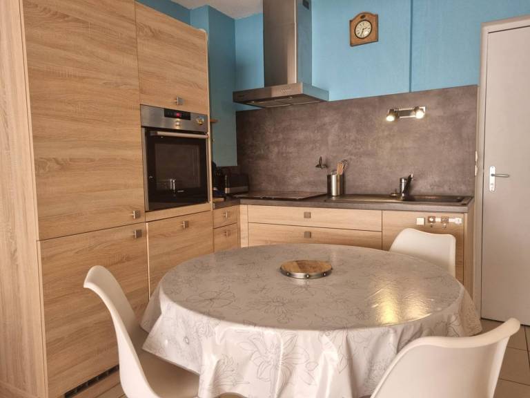 Air-Conditioned Apartment with Pool, 100m from Beach, Argelès-sur-Mer — photo 3
