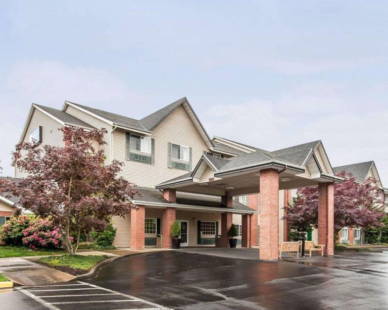 Comfort Inn & Suites Tualatin Lake Oswego South