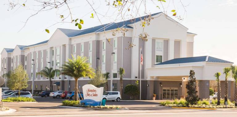 Hampton Inn & Suites Orlando at Seaworld in Lake Buena Vista, FL