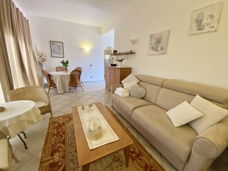 Holiday apartment with pool | Water view — photo 5