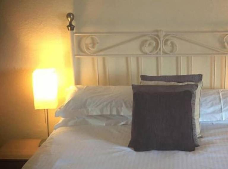 Accommodation  Penicuik