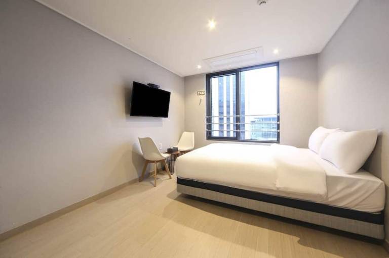 Hotel 26