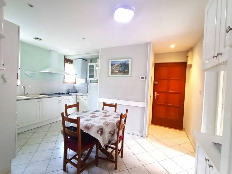 Holiday apartment with 2 rooms for 4 persons — photo 2