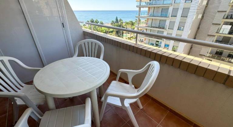 Holiday apartment with pool in Oropesa del Mar