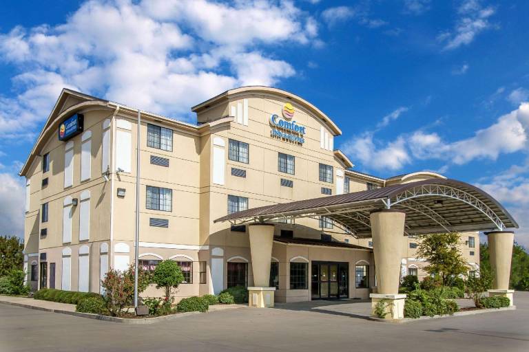 Comfort Inn & Suites Atoka — photo 5