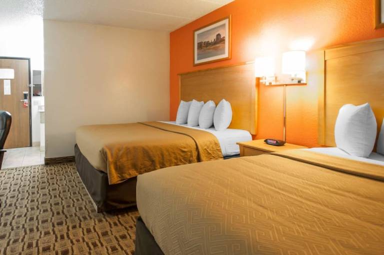 Econo Lodge Kansas City Downtown North