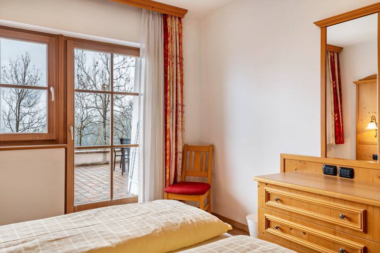 Apartment 'Apartments Mirabell Nicole' with Mountain View, Shared Terrace and Wi-Fi — photo 3