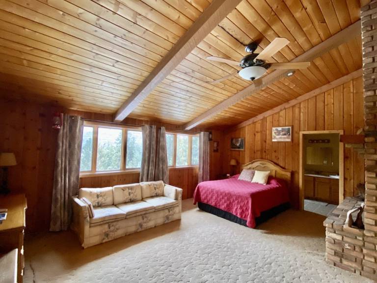 Lodge Marion