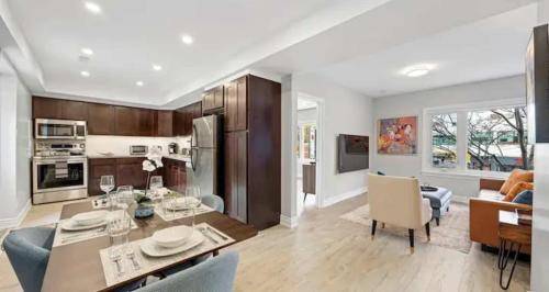 Casa St Clair Suite Style Suite w LRG Patio