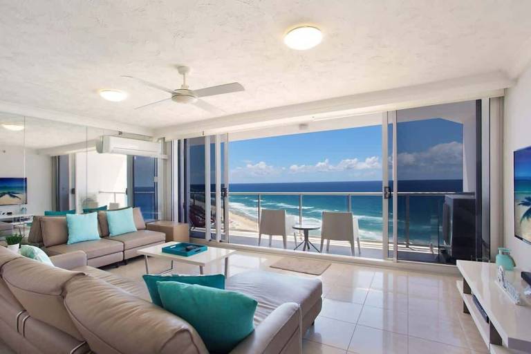 Apartment Surfers Paradise