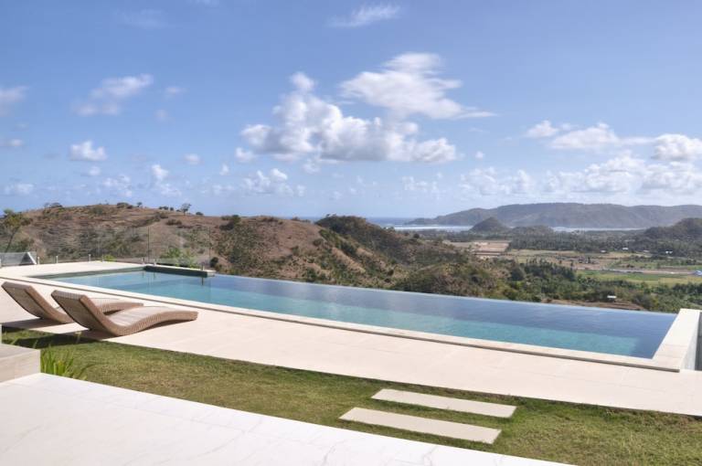 Villa  Sukadana