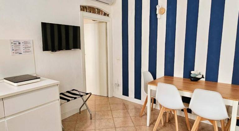 Rental apartment with 1 room for 4 persons — photo 4