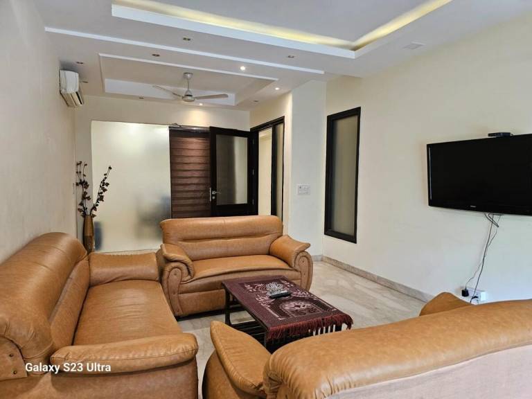 Holiday apartment with 4 rooms for 8 persons in New Delhi