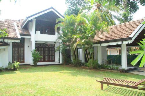 Bed and breakfast  Negombo