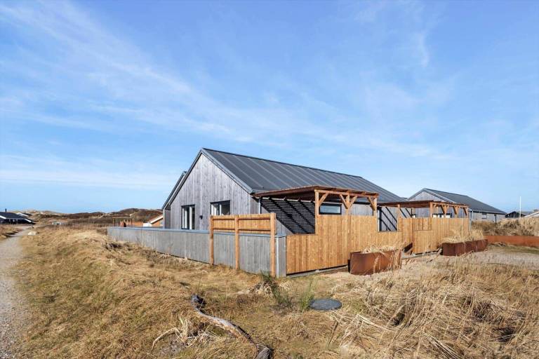 House with sauna, patio & BBQ in Harboore