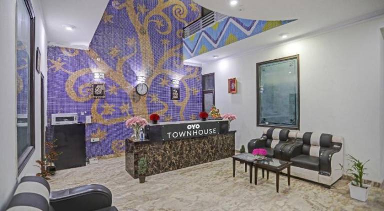 Townhouse The Premier View Near ISKCON Temple Noida — photo 3