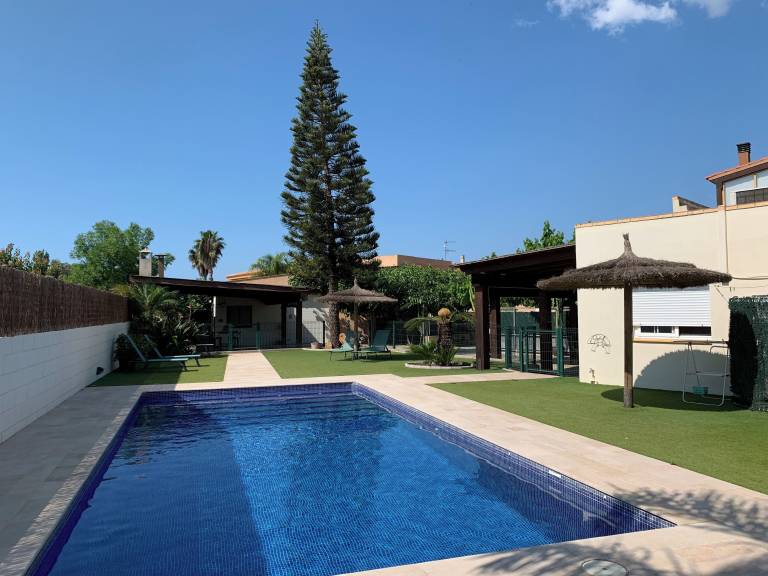 Casa rural Deltebre