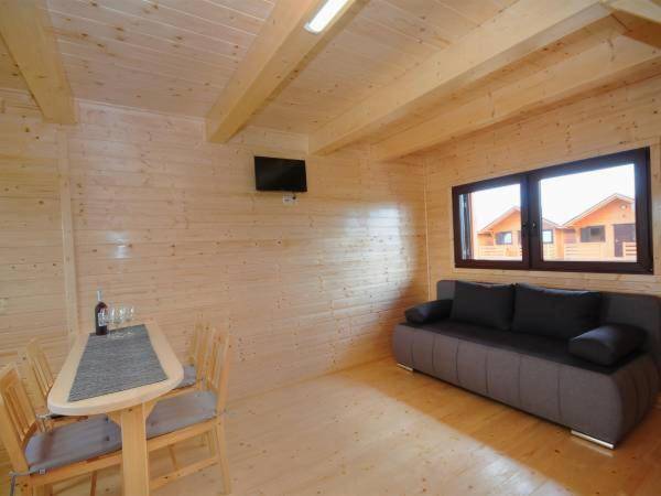 Vacation home with grill, sauna & hot tub — photo 5