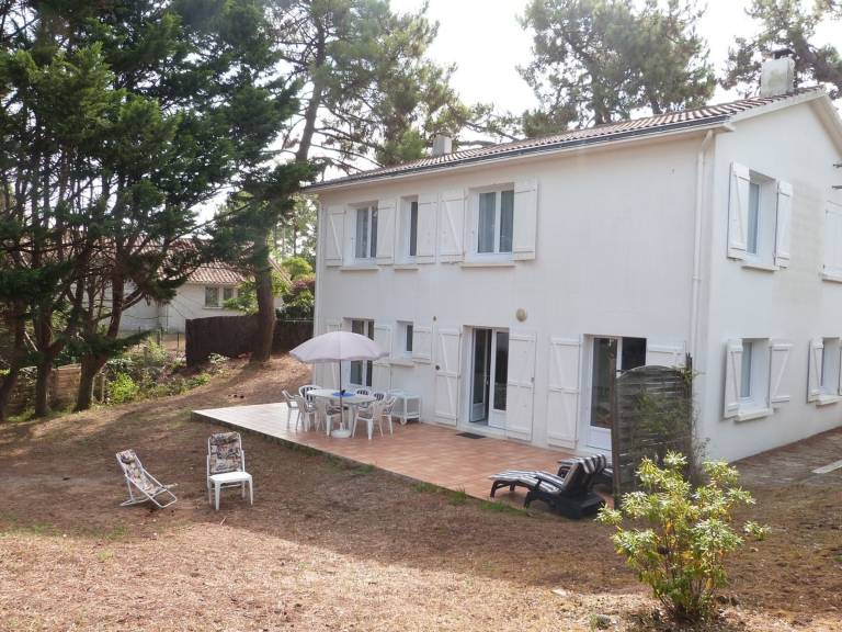 House with garden & grill in La Tranche-sur-Mer