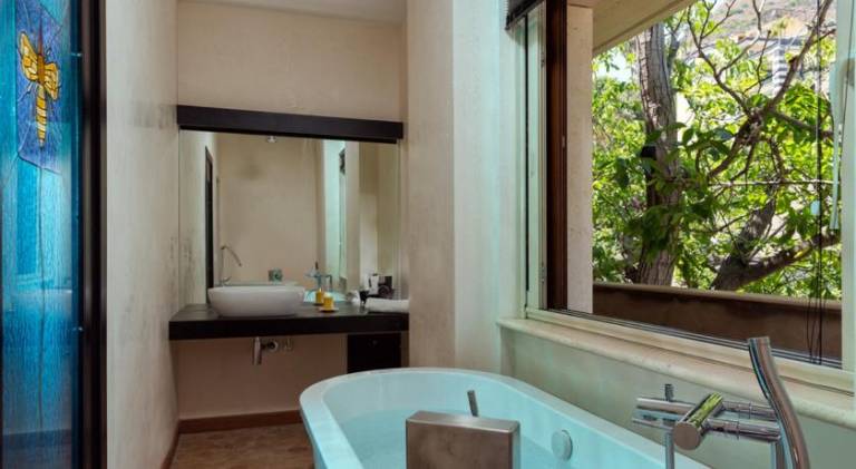 Wonderful serviced apartment with pool, terrace & yard | Pets are welcome — photo 5
