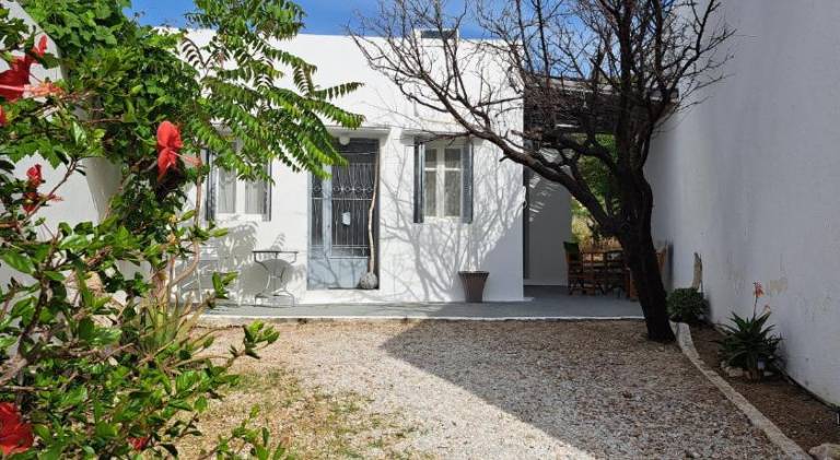 Beautiful apartment | Beach nearby | Pet-friendly in Syros