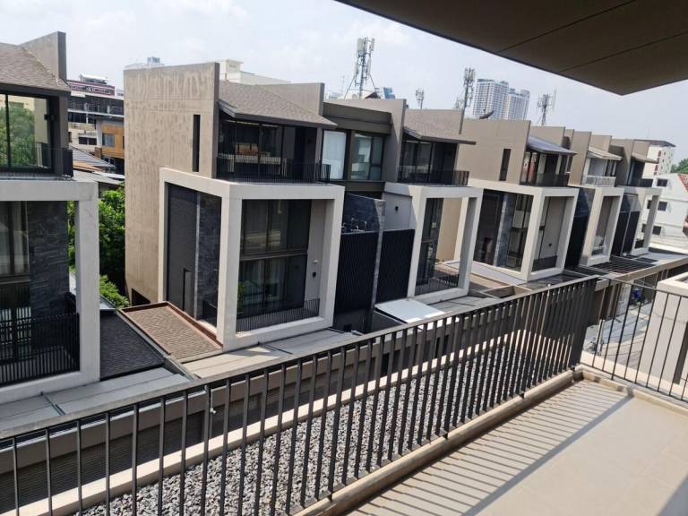 House Samsen Nai