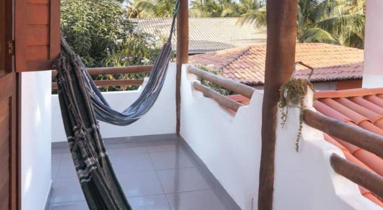 Holiday apartment with pool & yard — photo 5