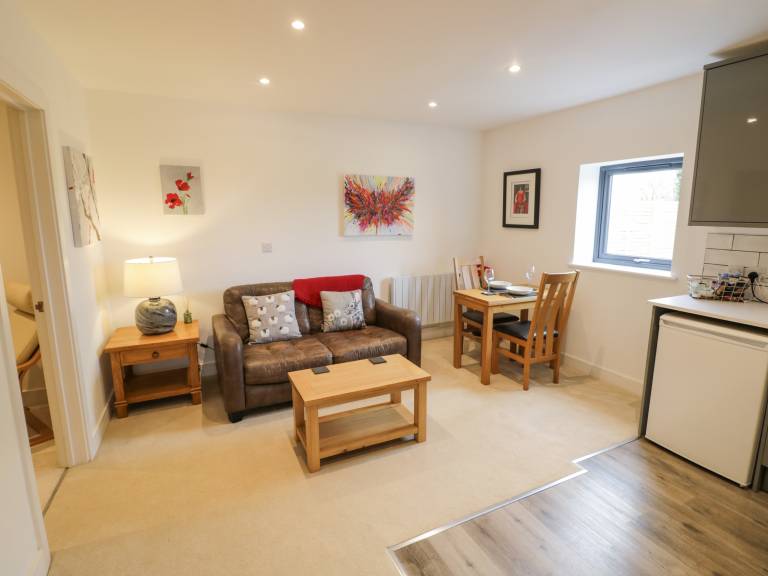 Child-friendly cottage with garden | Pets allowed — photo 3