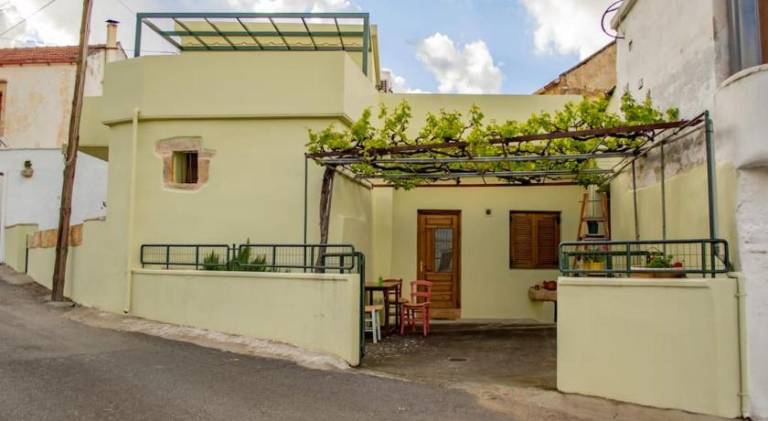 Nice house with patio | Pet-friendly in Apokoronas