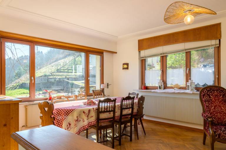 Family-friendly vacation home with terrace, garden & fast internet | River view | Suitable for remote work | Pets allowed — photo 2